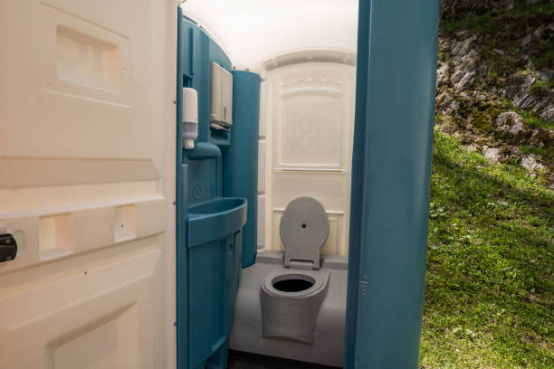 Portable Toilet Options We Offer in Zionsville, IN