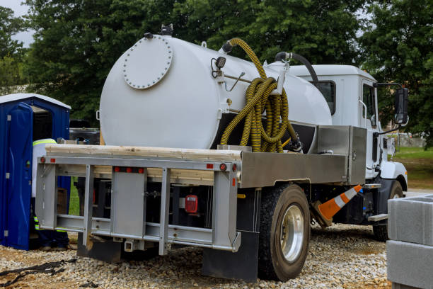 Best Best portable toilet rental  in Zionsville, IN